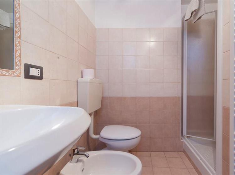 Pisolo In Citta Casa Vacanze Nel Centro Storico Bologna Exterior foto